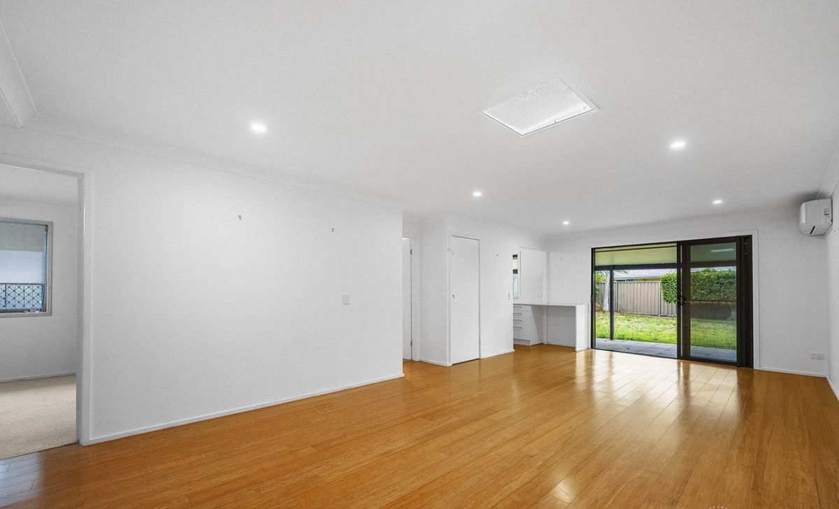 Crimson Court – Miami